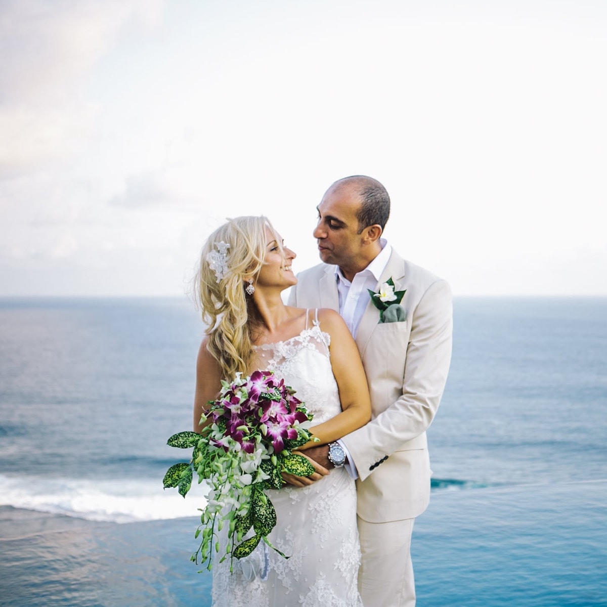Bali Clifftop Wedding - Bride and Groom with Ocean Background photo shoot